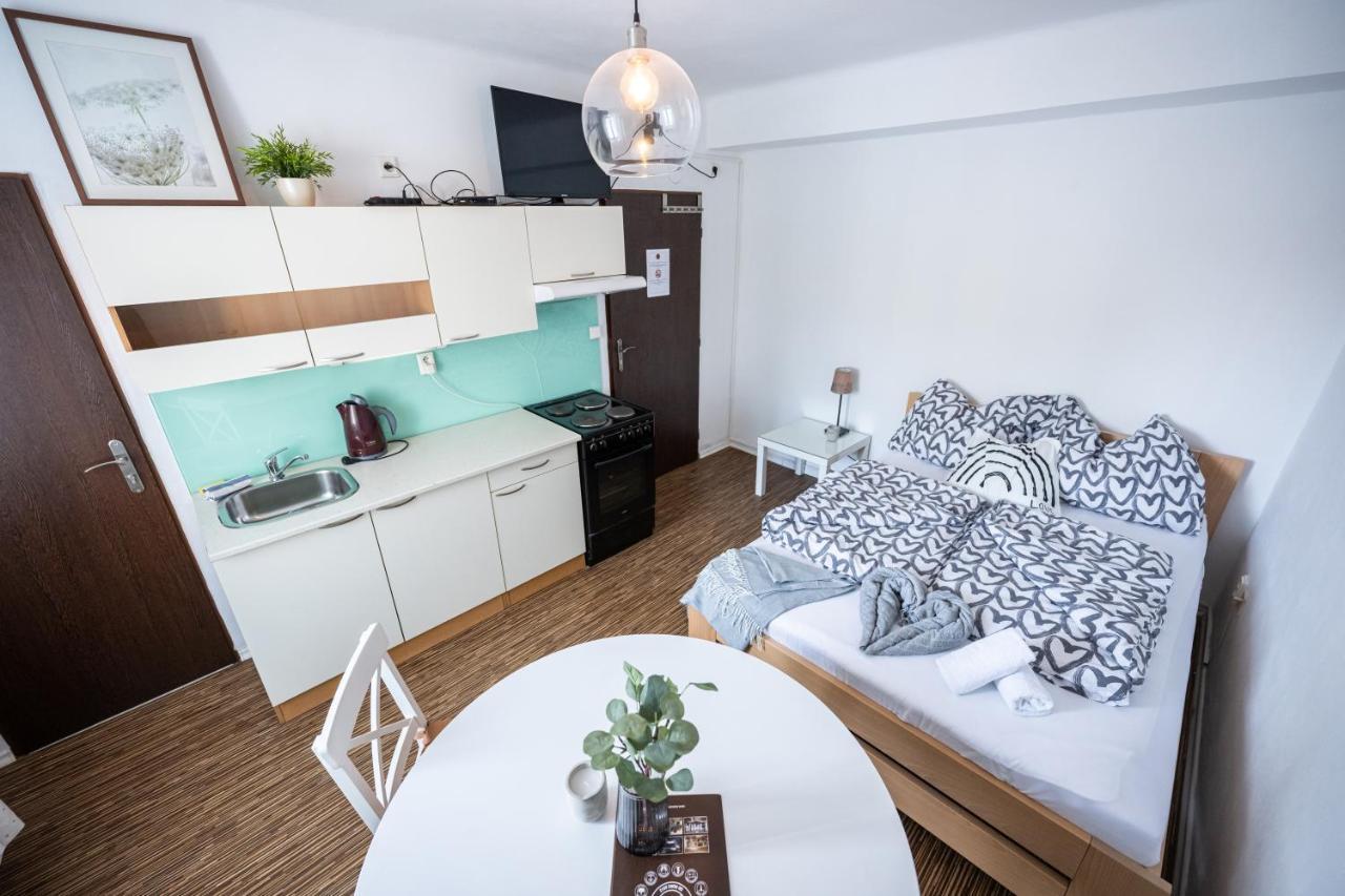 Apartmany Lanna Ceske Budejovice Exterior photo